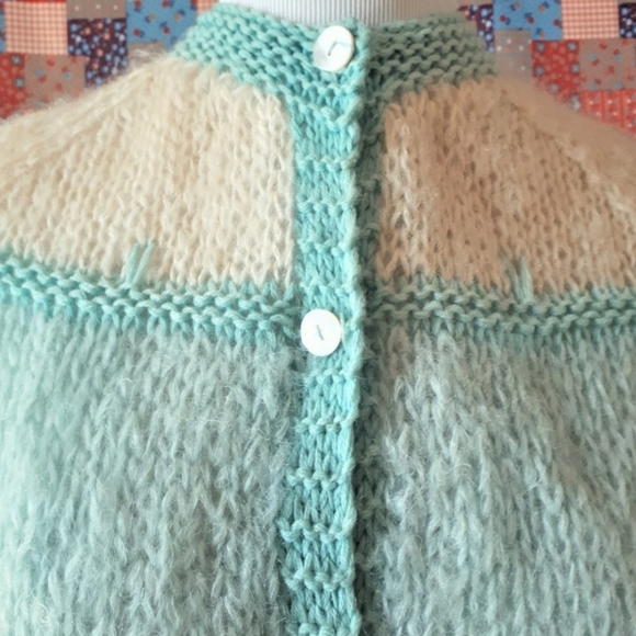Vintage 1970s Mohair Blend Cardigan Made in Italy Size Small to Medium - Picture 2 of 6